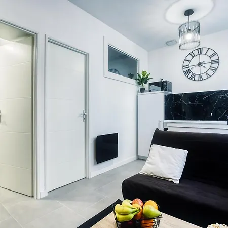 Apartment Le Brassens - Port Et Mont St Clair - L&r Homes Sete